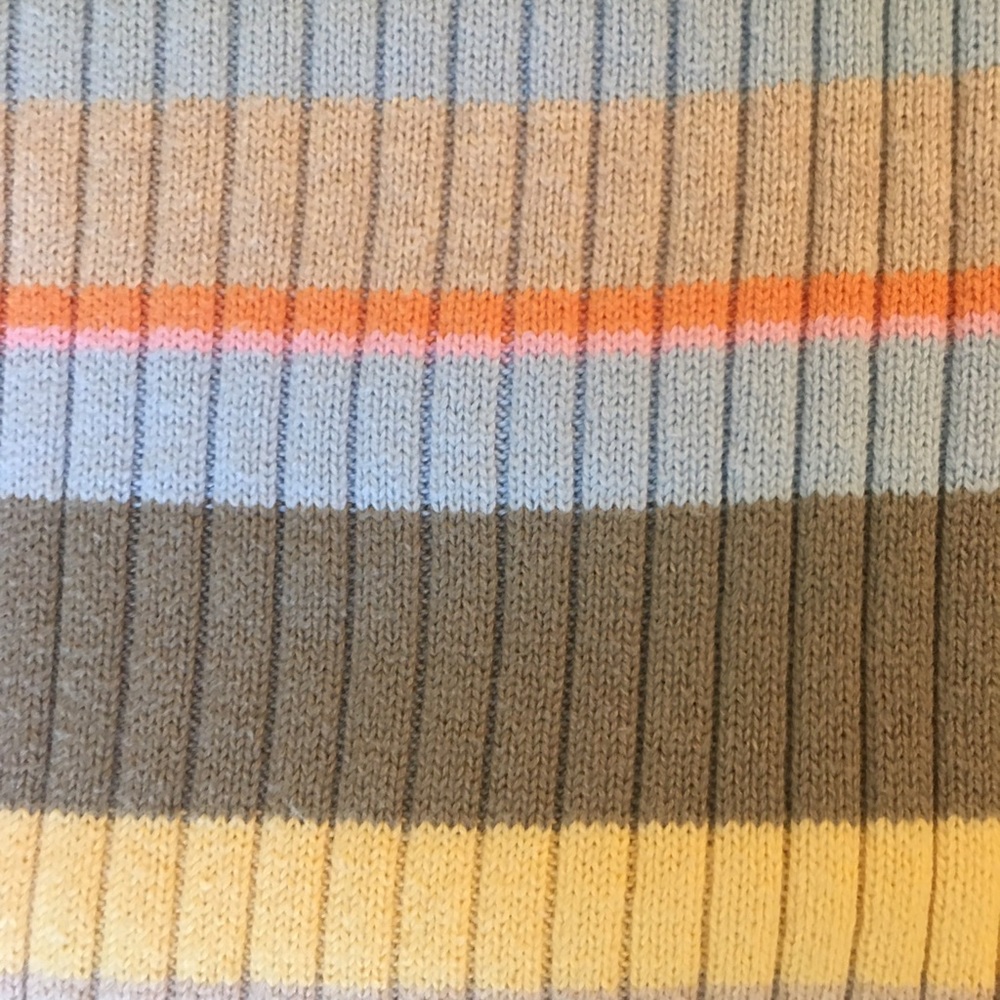 EUC pastel sweater - Tommy Hilfiger - Picture 6 of 7